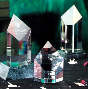 crystal trophy singapore